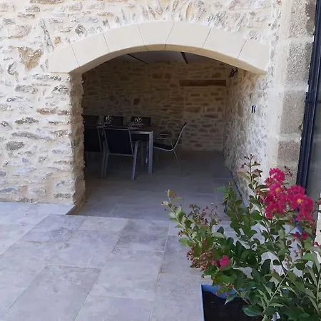 Mas Au Milieu Des Vignes